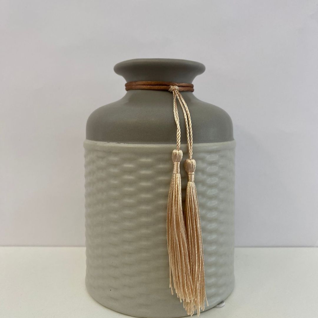 Vaso-de-Ceramica-para-Decoracao-Royale 3